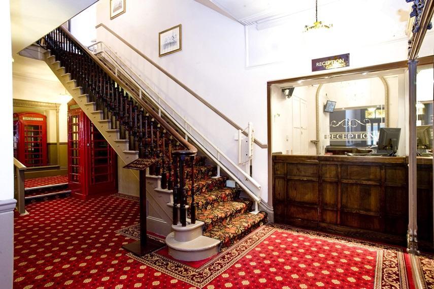 The Duke Of Wellington Wetherspoon Hotel Minehead Buitenkant foto